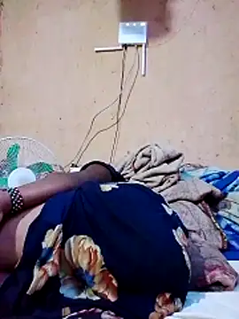 Snapshot of SEXY-NAIMA chatting on 03/04/26, 06:14 SEXY-NAIMA online show from 03/04/26, 06:14