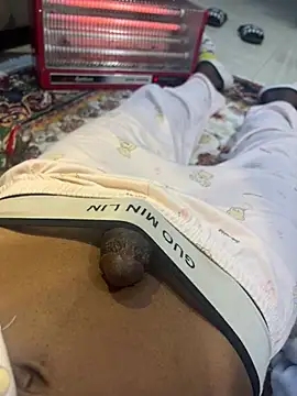 Snapshot of Ahmedrrrp chatting on 03/26/26, 08:36 Ahmedrrrp online show from 03/26/26, 08:36