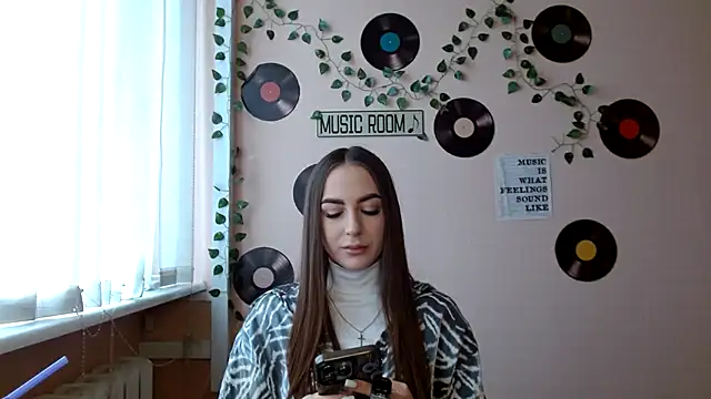 Lina Dream online show from 12/16/25, 12:43