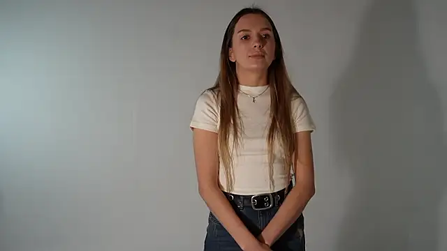 Snapshot of UmbraSylph chatting on 03/18/26, 09:34 UmbraSylph online show from 03/18/26, 09:34