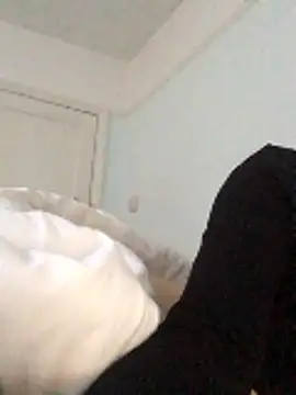 Snapshot of ijustturned18today chatting on 01/10/26, 09:55 ijustturned18today online show from 01/10/26, 09:55