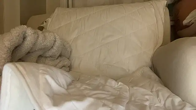 Snapshot of ijustturned18today chatting on 01/17/26, 09:18 ijustturned18today online show from 01/17/26, 09:18