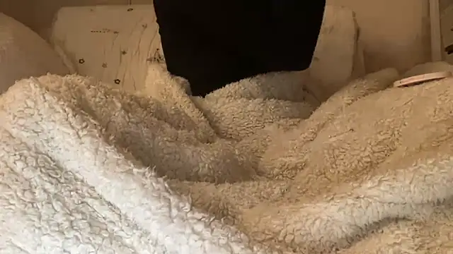 Snapshot of ijustturned18today chatting on 02/03/26, 07:35 ijustturned18today online show from 02/03/26, 07:35