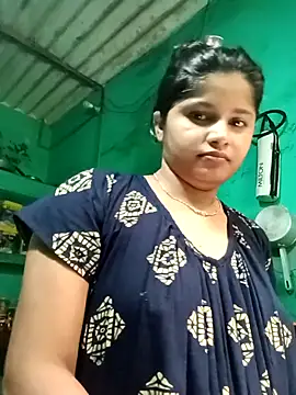 Snapshot of Cuple_masti72 chatting on 06/19/26, 02:27 Cuple masti72 online show from 06/19/26, 02:27
