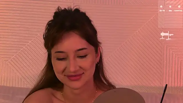 LucieBliss online show from 06/27/26, 04:34