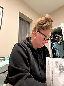 Snapshot of kissmyarch chatting on 01/07/26, 10:34 kissmyarch online show from 01/07/26, 10:34