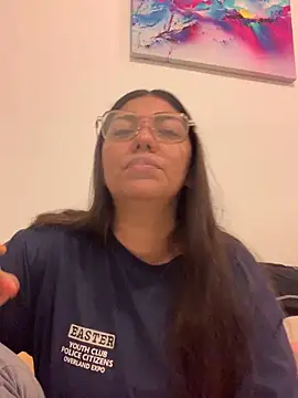 Snapshot of giny_sexii chatting on 12/14/25, 05:57 giny sexii online show from 12/14/25, 05:57