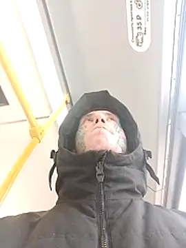 VERLIEBER11 online show from 12/14/25, 08:52