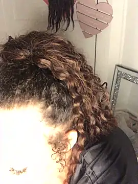 Welsh Maya221x online show from 12/21/25, 05:31