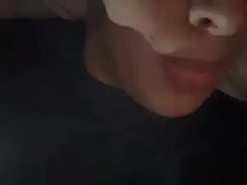 Snapshot of charles3142 chatting on 12/15/25, 06:39 charles3142 online show from 12/15/25, 06:39