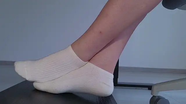 Feetbeth online show from 06/23/26, 11:03