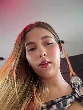 Valeria-escobar online show from 06/12/26, 12:15