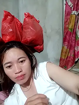 Snapshot of little-effy chatting on 05/09/26, 01:27 little-effy online show from 05/09/26, 01:27