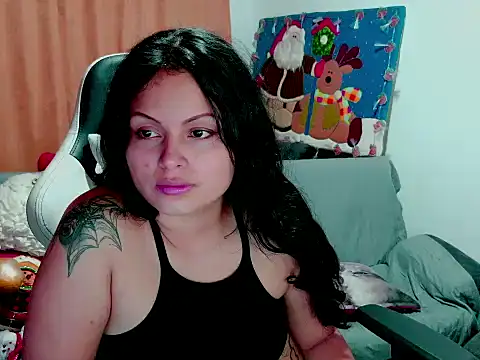 milk hot mafe online show from 12/14/25, 03:45