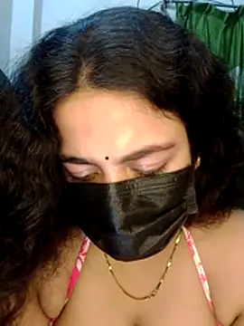 nosrat014 online show from 05/01/26, 10:47