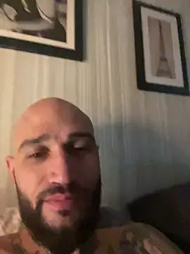 kingNQueen1211 online show from 04/24/26, 05:43