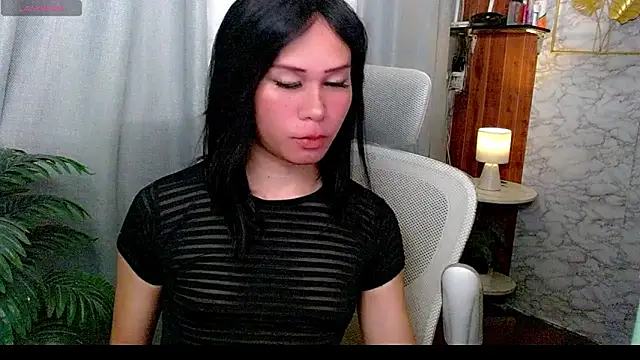 xSweet Gigi online show from 06/26/26, 10:36