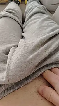 Snapshot of French_69000 chatting on 03/15/26, 10:21 French 69000 online show from 03/15/26, 10:21