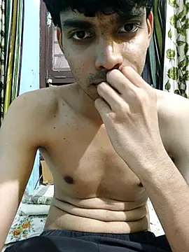 Snapshot of pinckdick chatting on 07/04/26, 01:39 pinckdick online show from 07/04/26, 01:39