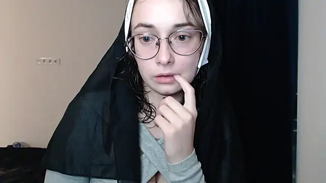 Snapshot of Angelik5371 chatting on 01/15/26, 08:23 Angelik5371 online show from 01/15/26, 08:23