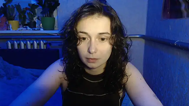 Snapshot of Angelik5371 chatting on 04/11/26, 06:34 Angelik5371 online show from 04/11/26, 06:34
