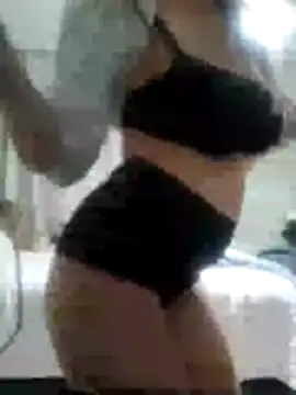 Snapshot of NovaMia chatting on 01/12/26, 05:51 NovaMia online show from 01/12/26, 05:51