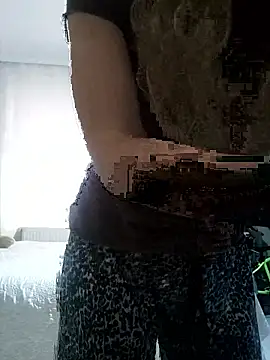 Snapshot of NovaMia chatting on 01/17/26, 11:26 NovaMia online show from 01/17/26, 11:26