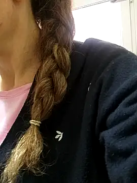 NovaMia online show from 04/03/26, 08:12