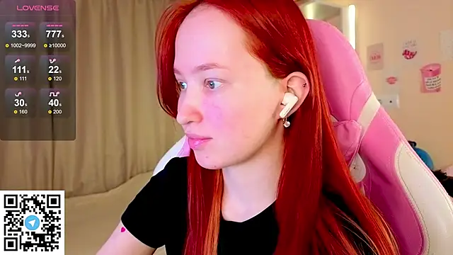 Snapshot of sunflare_ chatting on 02/26/26, 05:12 sunflare online show from 02/26/26, 05:12