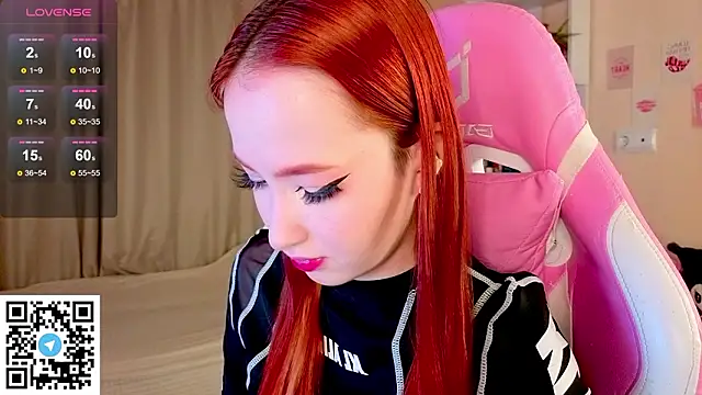 Snapshot of sunflare_ chatting on 03/12/26, 05:41 sunflare online show from 03/12/26, 05:41