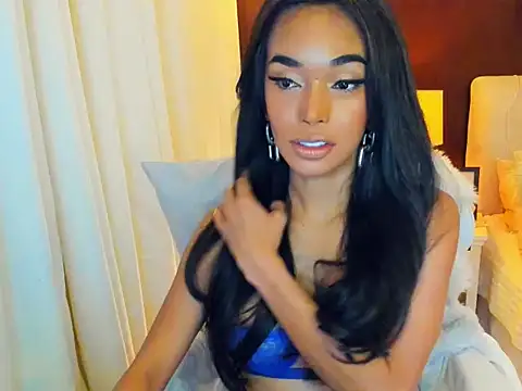 Snapshot of ValeriaDion chatting on 11/12/25, 12:00 ValeriaDion online show from 11/12/25, 12:00