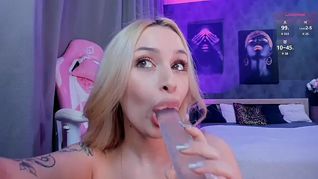 Snapshot of LanaMiracle chatting on 02/03/26, 06:40 LanaMiracle online show from 02/03/26, 06:40