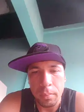 Snapshot of el_principe568 chatting on 07/27/26, 03:30 el principe568 online show from 07/27/26, 03:30