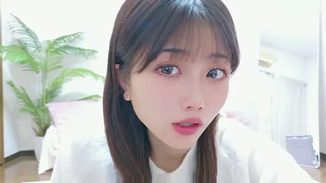 Snapshot of ayu-jpnk chatting on 12/22/25, 04:15 ayu-jpnk online show from 12/22/25, 04:15