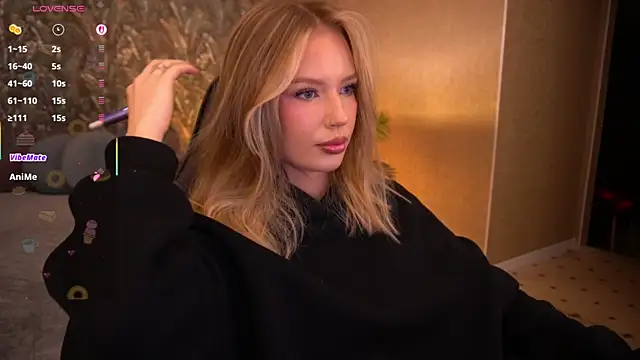 MollyyMayy online show from 05/15/26, 01:45