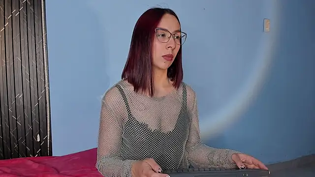 Moolly Evanz online show from 04/29/26, 02:32