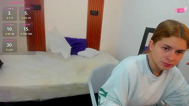 VivianOwen9 online show from 01/13/26, 11:48