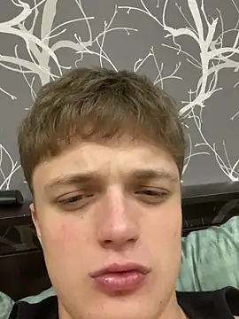 robertkingsize online show from 12/14/25, 03:01