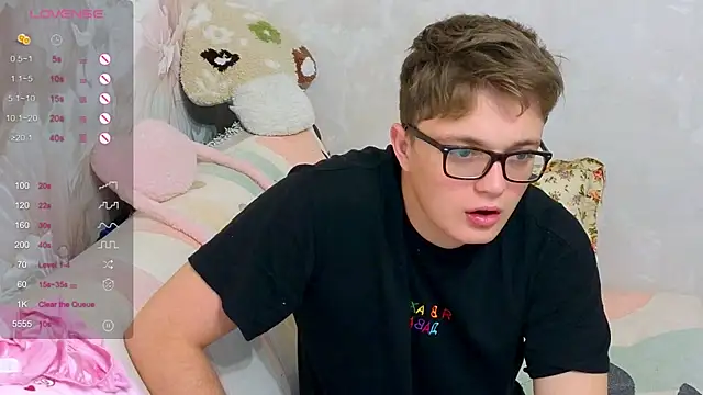 robertkingsize online show from 12/15/25, 03:49