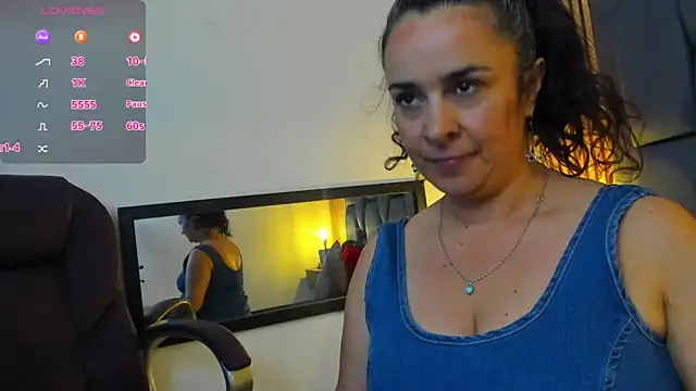 Snapshot of Angelic_serenity chatting on 04/14/26, 07:09 Angelic serenity online show from 04/14/26, 07:09