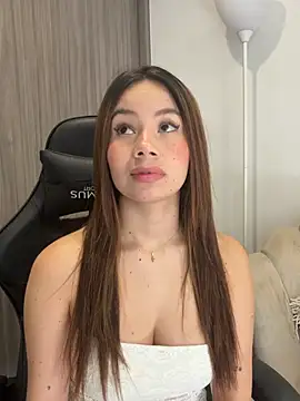 Tamaraserra online show from 05/02/26, 04:12