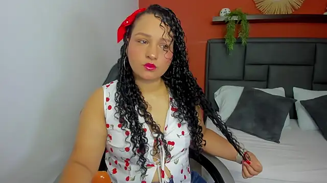 yera curry online show from 12/15/25, 12:09