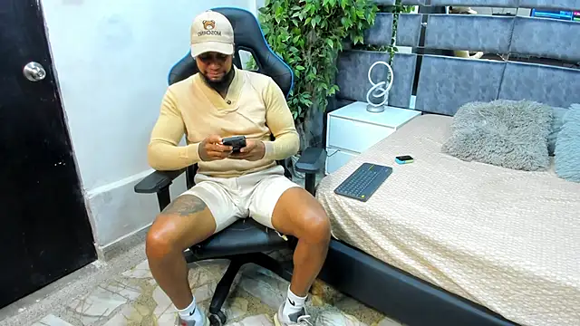 Snapshot of jay_jhonson01 chatting on 02/04/26, 03:34 jay jhonson01 online show from 02/04/26, 03:34