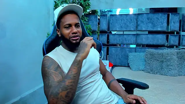 Snapshot of jay_jhonson01 chatting on 03/06/26, 03:58 jay jhonson01 online show from 03/06/26, 03:58