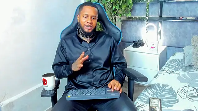 Snapshot of jay_jhonson01 chatting on 03/26/26, 02:50 jay jhonson01 online show from 03/26/26, 02:50