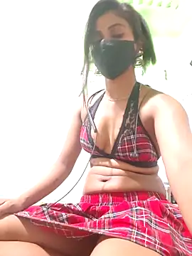 Snapshot of STICKY_GIRL chatting on 02/02/26, 05:33 STICKY GIRL online show from 02/02/26, 05:33