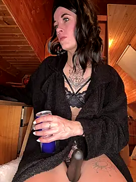 Snapshot of dein_traumchen chatting on 01/06/26, 10:23 dein traumchen online show from 01/06/26, 10:23