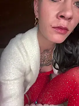 Snapshot of dein_traumchen chatting on 01/15/26, 03:27 dein traumchen online show from 01/15/26, 03:27