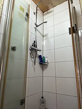 Snapshot of dein_traumchen chatting on 03/16/26, 06:39 dein traumchen online show from 03/16/26, 06:39