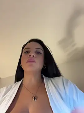 Lena-Williamss online show from 06/18/26, 02:34